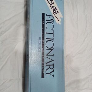 Pictionary First Edition Board Game by - Blue